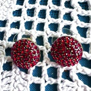 Heidi Daus 🆕 Red Crystals button pierced earrings